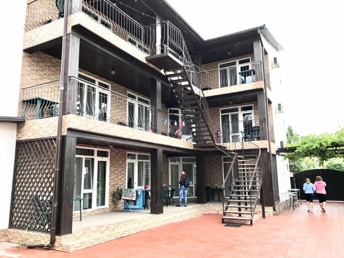 Akvitaniya Mini-Hotel Zatoka Exterior photo